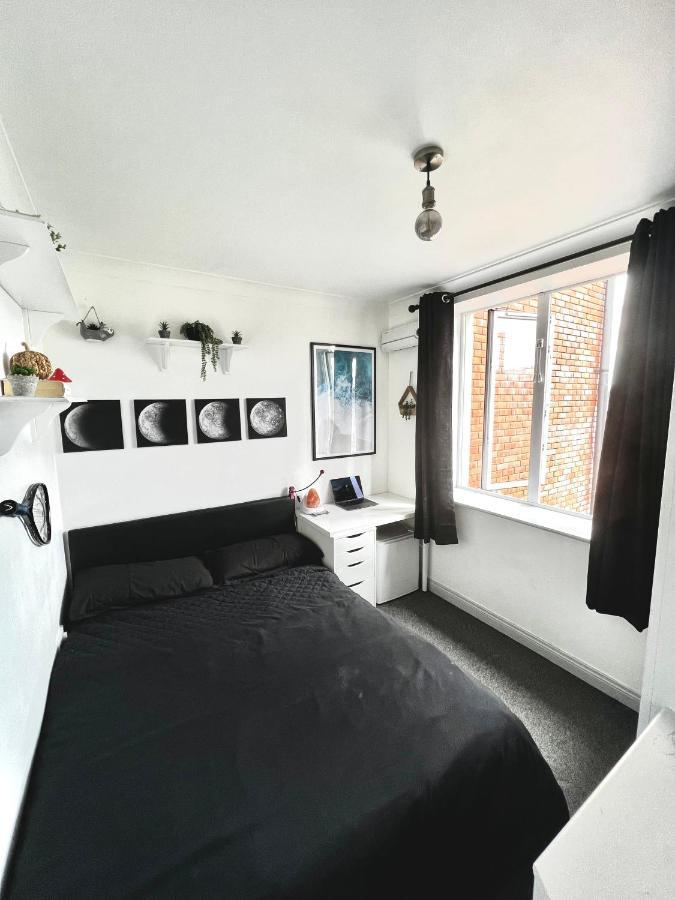 Custom House, 1 Room, 1 Privatunterkunft